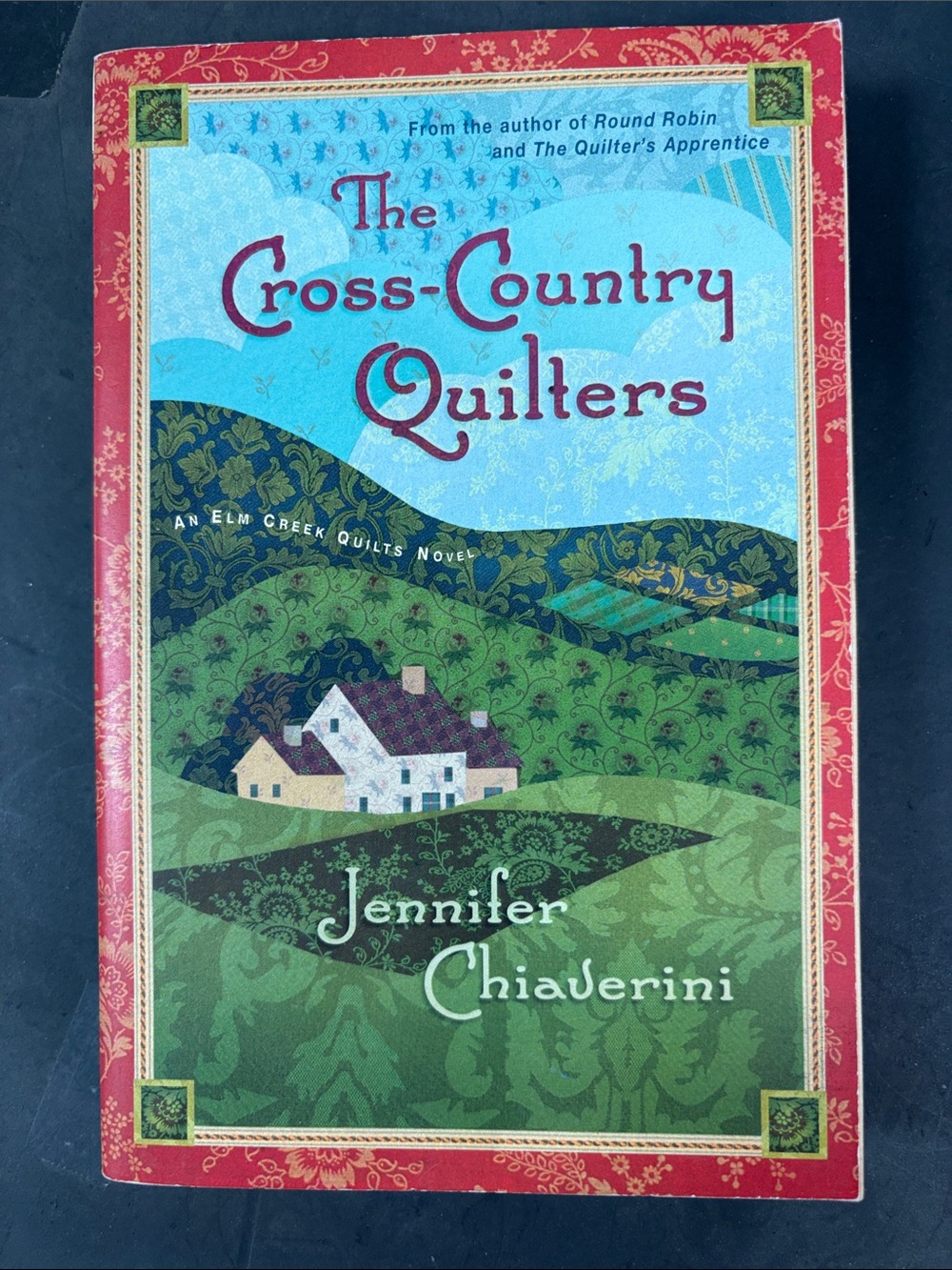 The Cross-Country Quilters by Jennifer Chiaverini - Green Cover